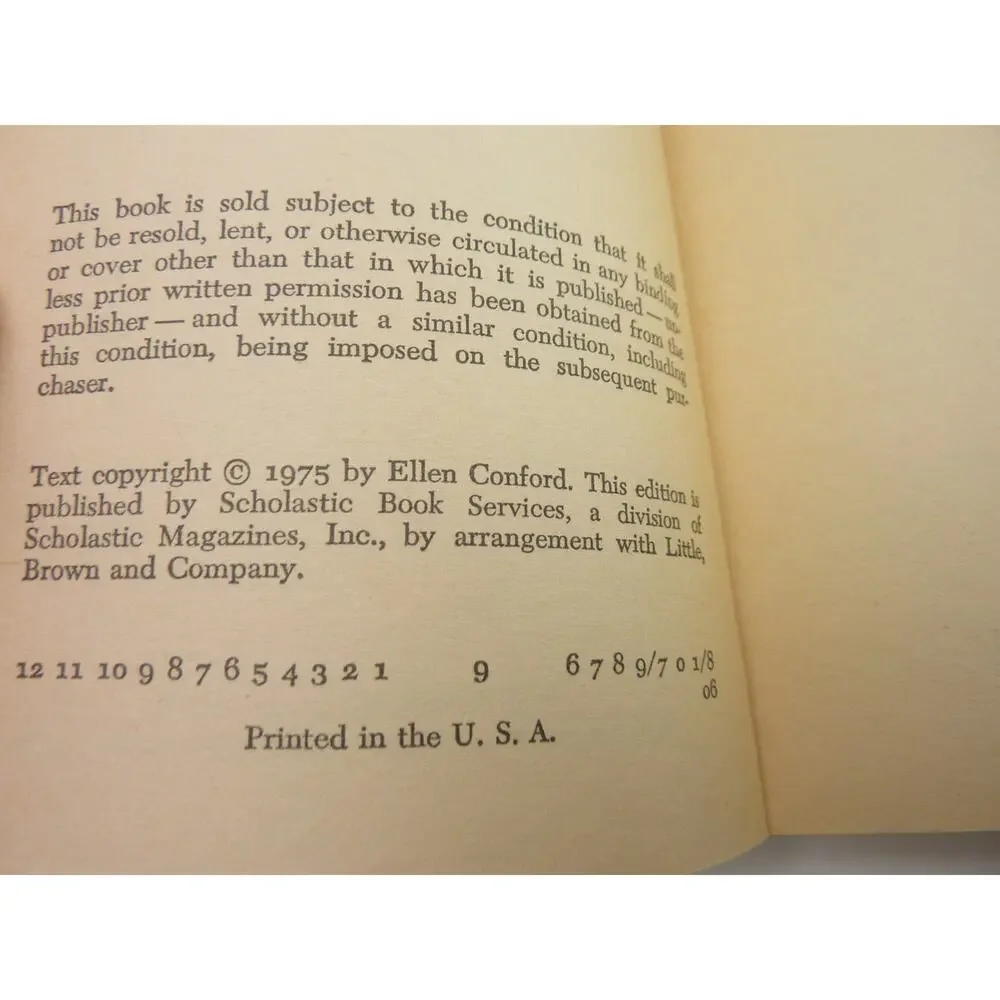 Vintage 1975 Dear Lovey Hart I Am Desperate Ellen Conford Paperback Book YA